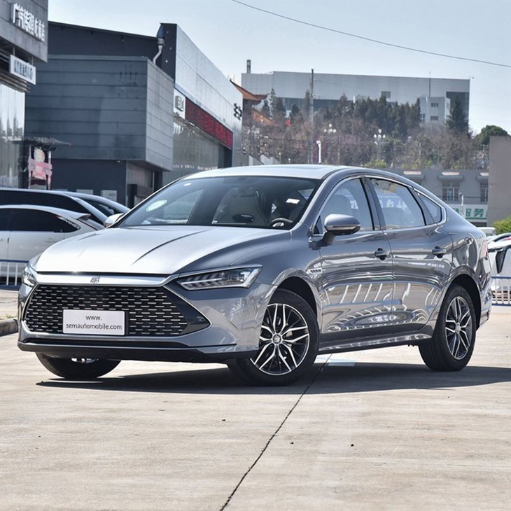 QIN Plus DM-i Sedan