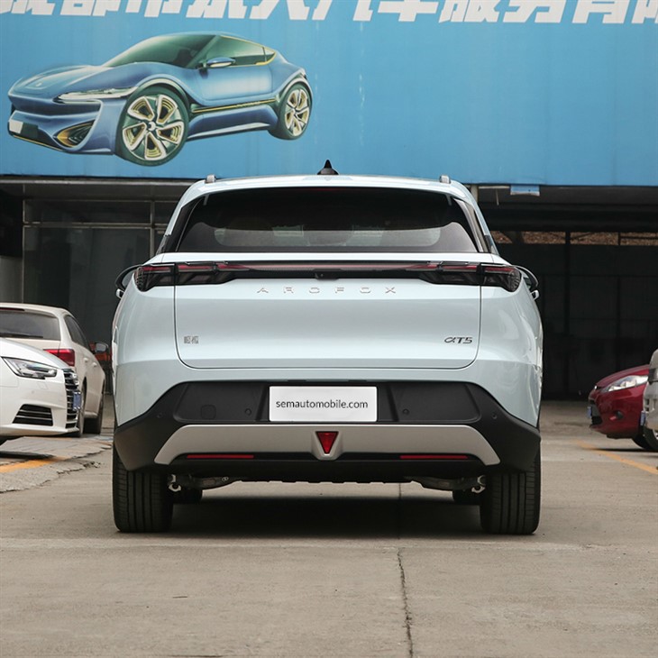 Arcfox Alpha T5 520 MAX Mid-sized All-electric SUV