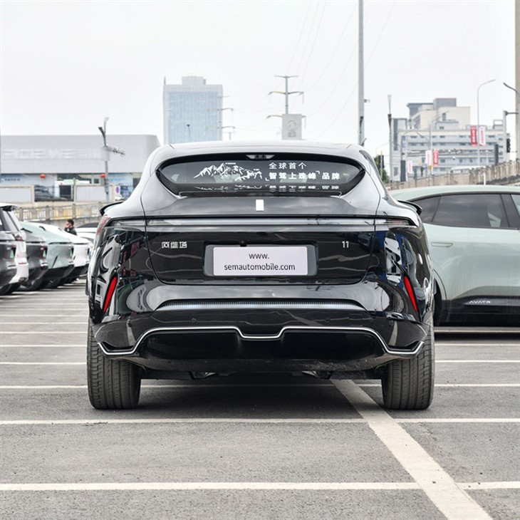 HUAWEI AVATR 11 Suv Electric Car
