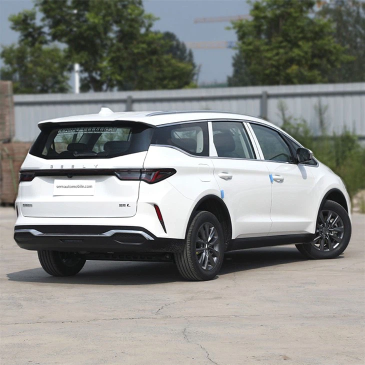 Geely Jiaji L 5 doors 6  Seaters MPV