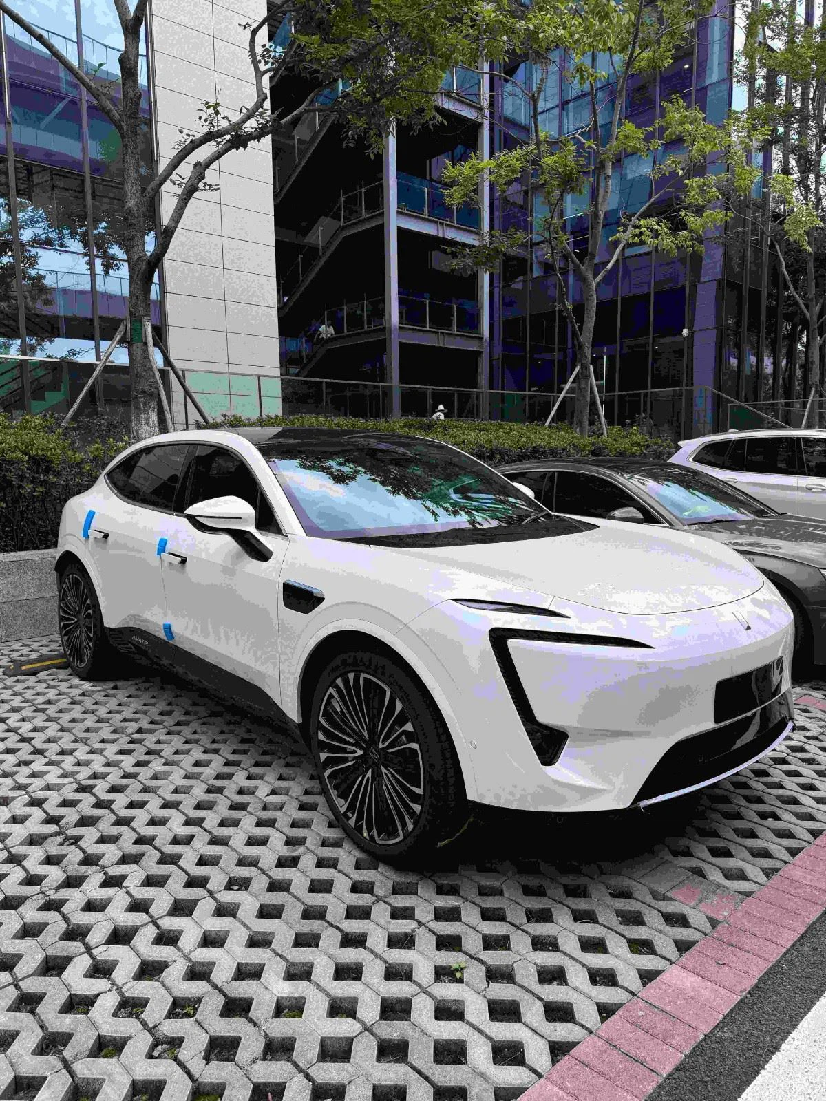 AVATR 11 Pure Electric SUV