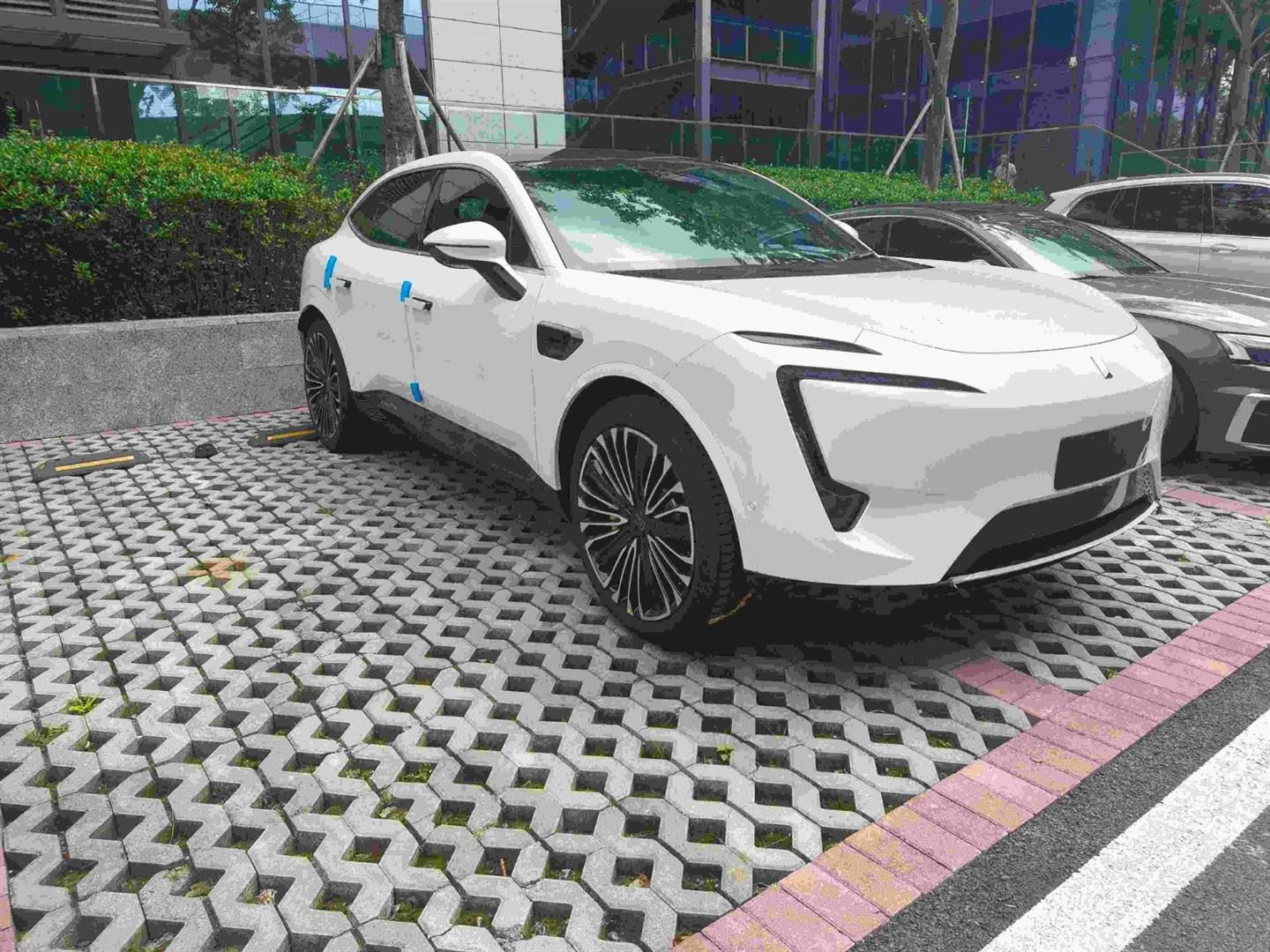 AVATR 11 Pure Electric SUV 2024 