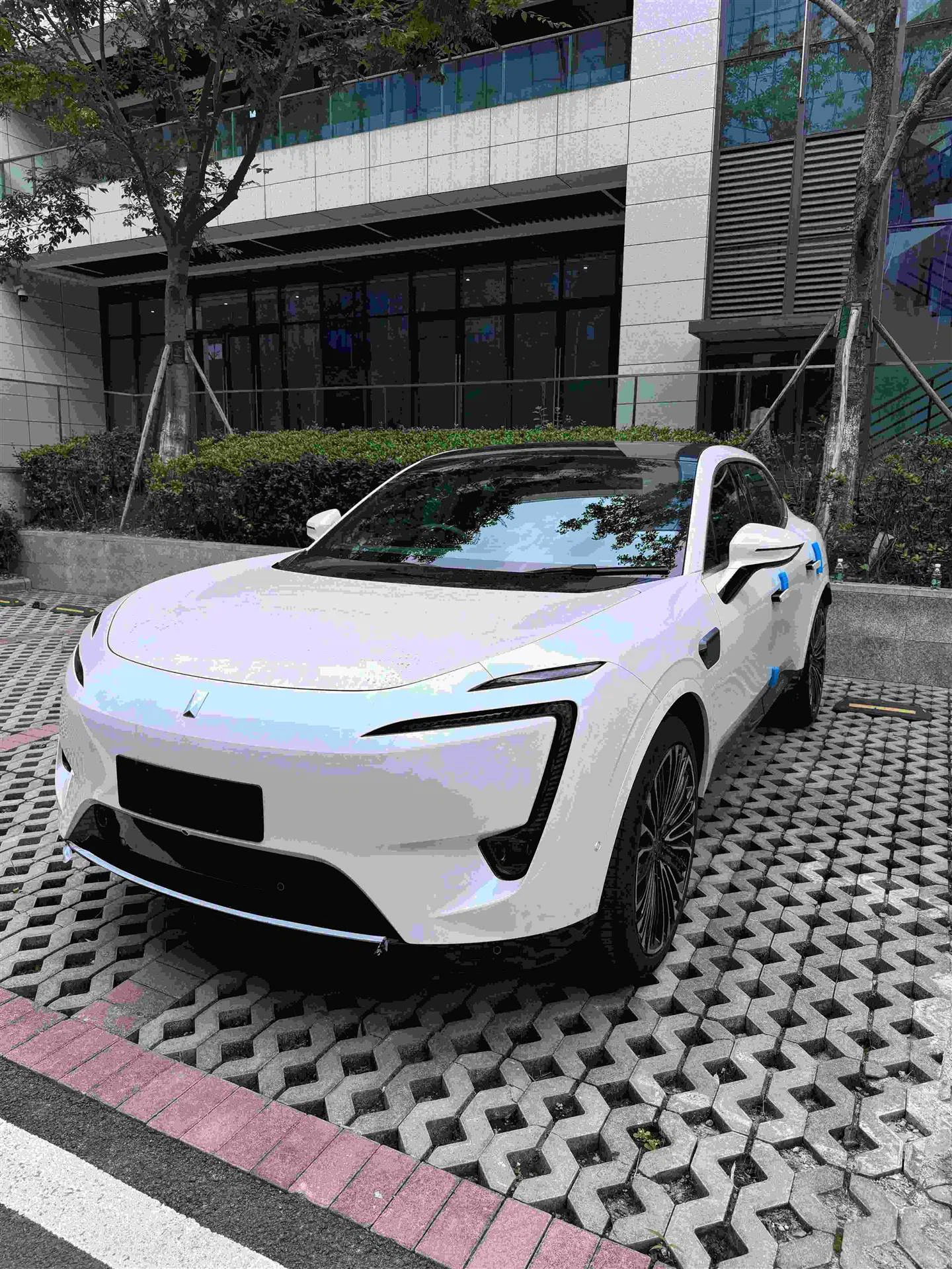 AVATR 11 RHD Version Pure Electric SUV 